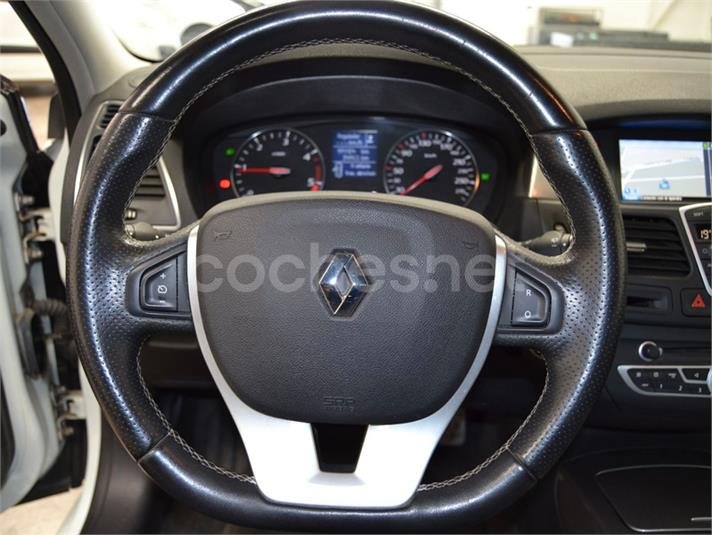 RENAULT Laguna G.Tour Dyn. TomTom 2.0 En. dCi 130 eco2 5p.