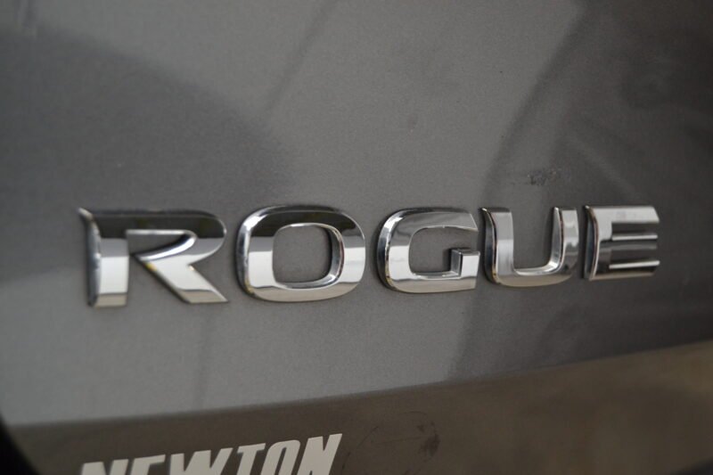 NISSAN ROGUE SV 2.5Cc 170CV