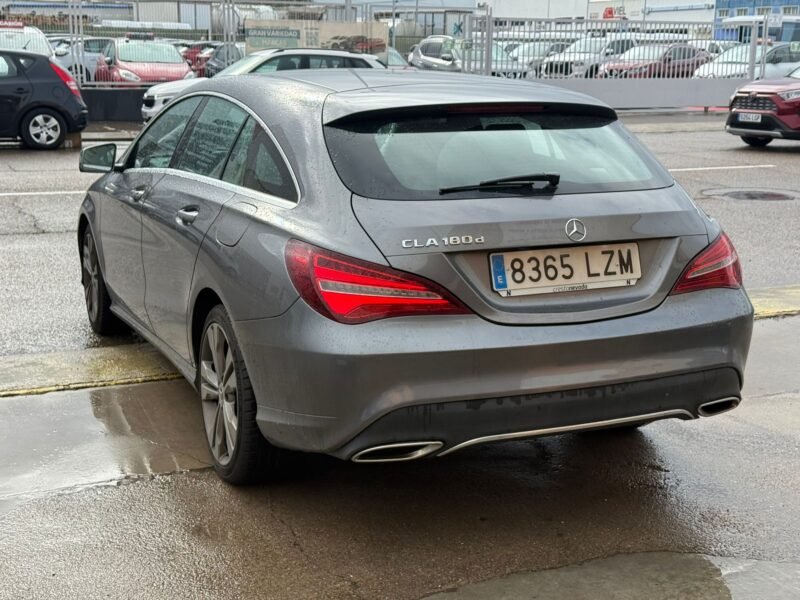 MERCEDES-BENZ CLA 180D 1.5L 110CV
