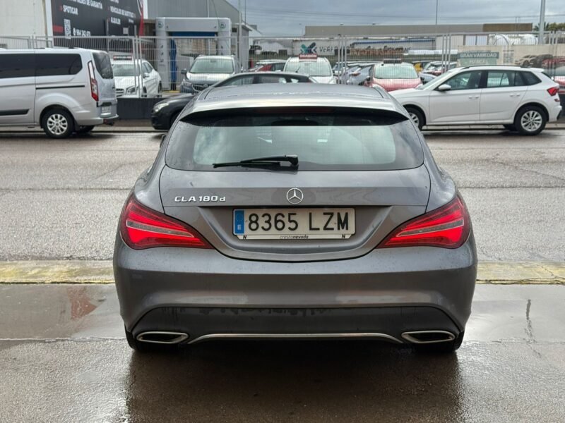 MERCEDES-BENZ CLA 180D 1.5L 110CV