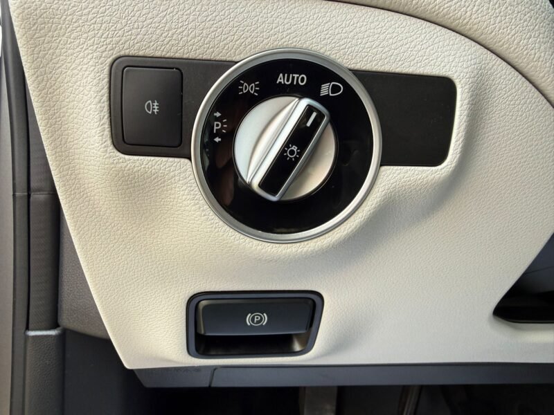 MERCEDES-BENZ CLA 180D 1.5L 110CV