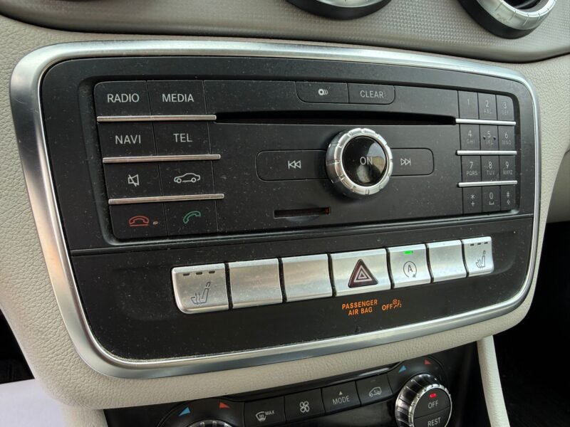 MERCEDES-BENZ CLA 180D 1.5L 110CV