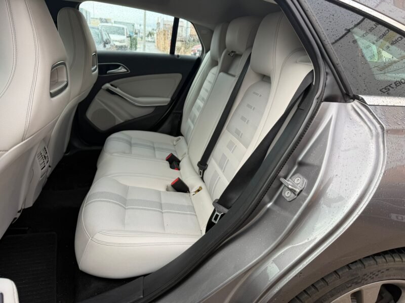 MERCEDES-BENZ CLA 180D 1.5L 110CV