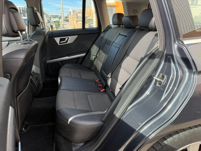 MERCEDES-BENZ Clase GLK 320 CDI 4M